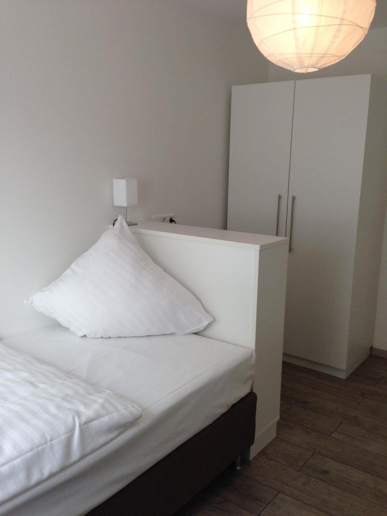 Neckarbett - Self Service Hotel ラウフェン・アム・ネッカー 部屋 写真